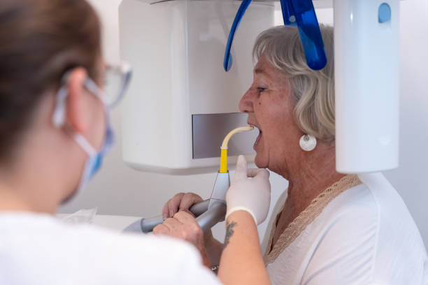 Best Emergency Dental Extractions in Rosenberg, TX